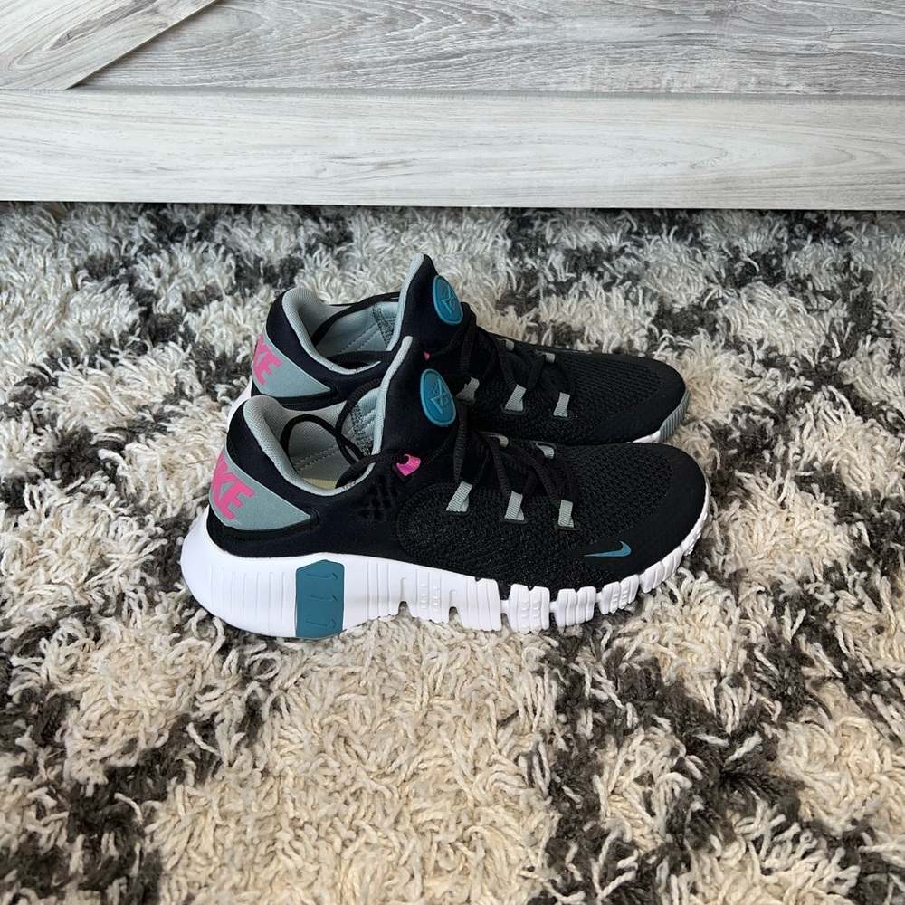 Nike Free Metcon 4 Women’s Training Shoes